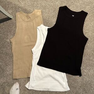 TANK TOPS